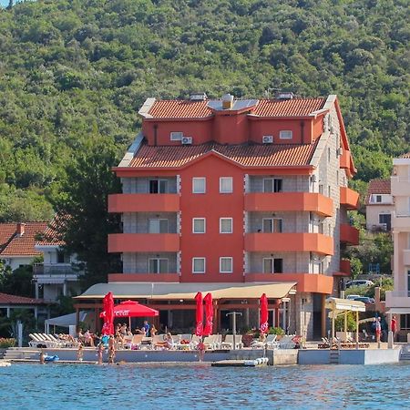 Apart Hotel Samardzic Tivat Eksteriør billede
